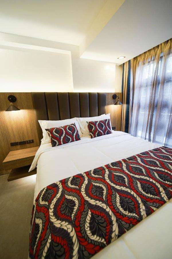 Unwnd Boutique Hotel Makati Makati City Екстериор снимка